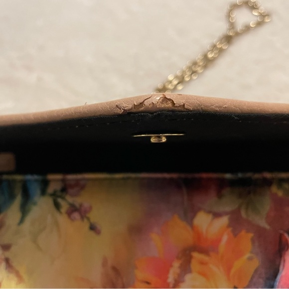 ALDO Floral Clutch - Picture 5 of 6